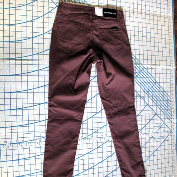Calvin Klein Purple Ankle Skinny Jeans NWT, Size 2 - Picture 8 of 8